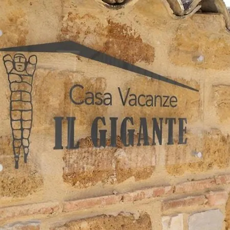 Il Gigante Comfort A Due Passi Dalla Valle Dei Templi Aparthotel *
